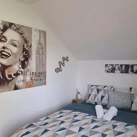 Maison En Bois Lontzen