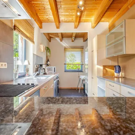 Maison En Bois * Lontzen