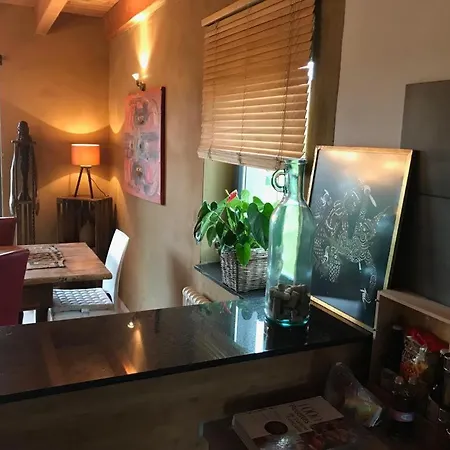 Maison En Bois Hébergement de vacances *