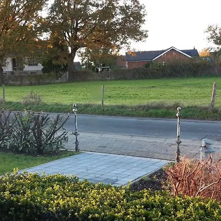 Holiday home Maison En Bois Lontzen
